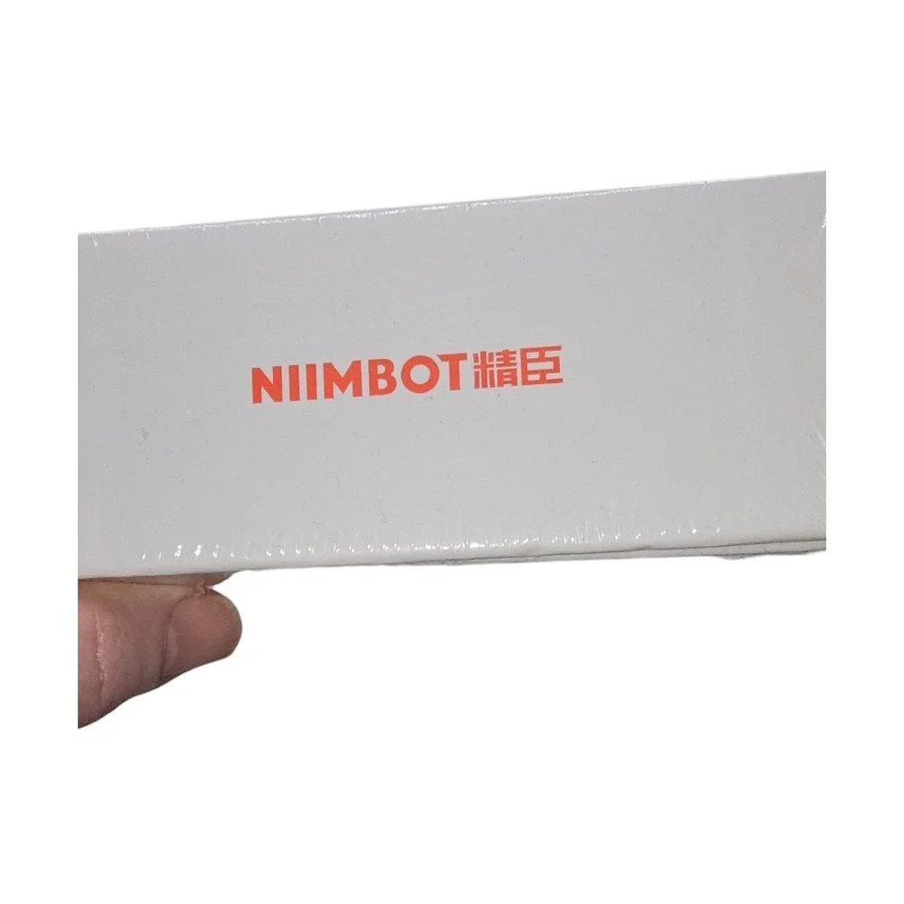 NIIMBOT D11 Pink‎ Thermal Label Printer Portable Wireless Brand New Sealed Box